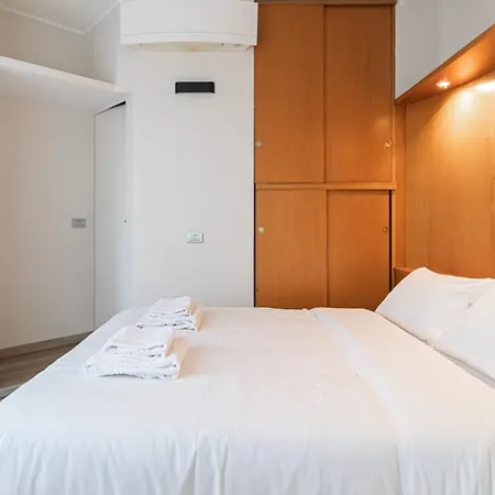 Italianway-gian Galeazzo Apartment *