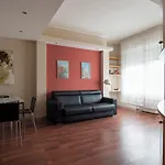 Italianway Easy - Gian Galeazzo 7 Apartment *
